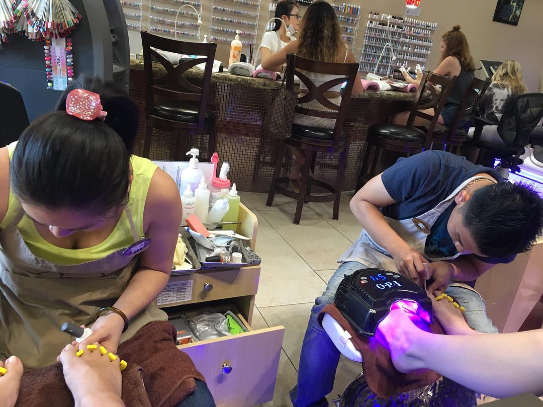 Hard Gel Nails in Scottsdale AZ